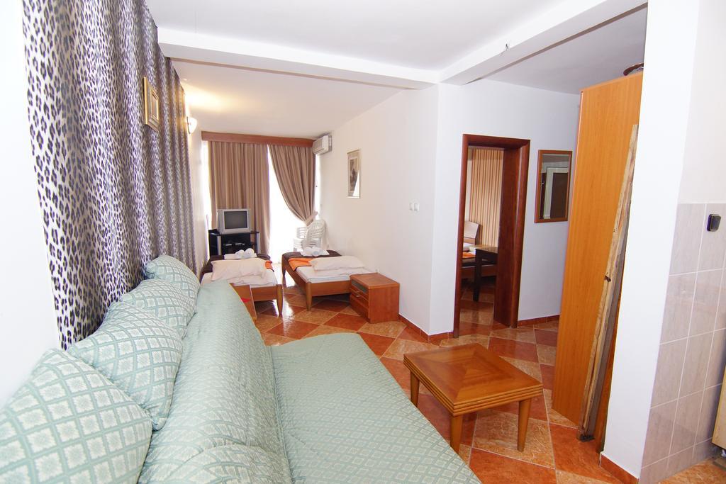 Guesthouse Villa Gaga Budva Exterior photo
